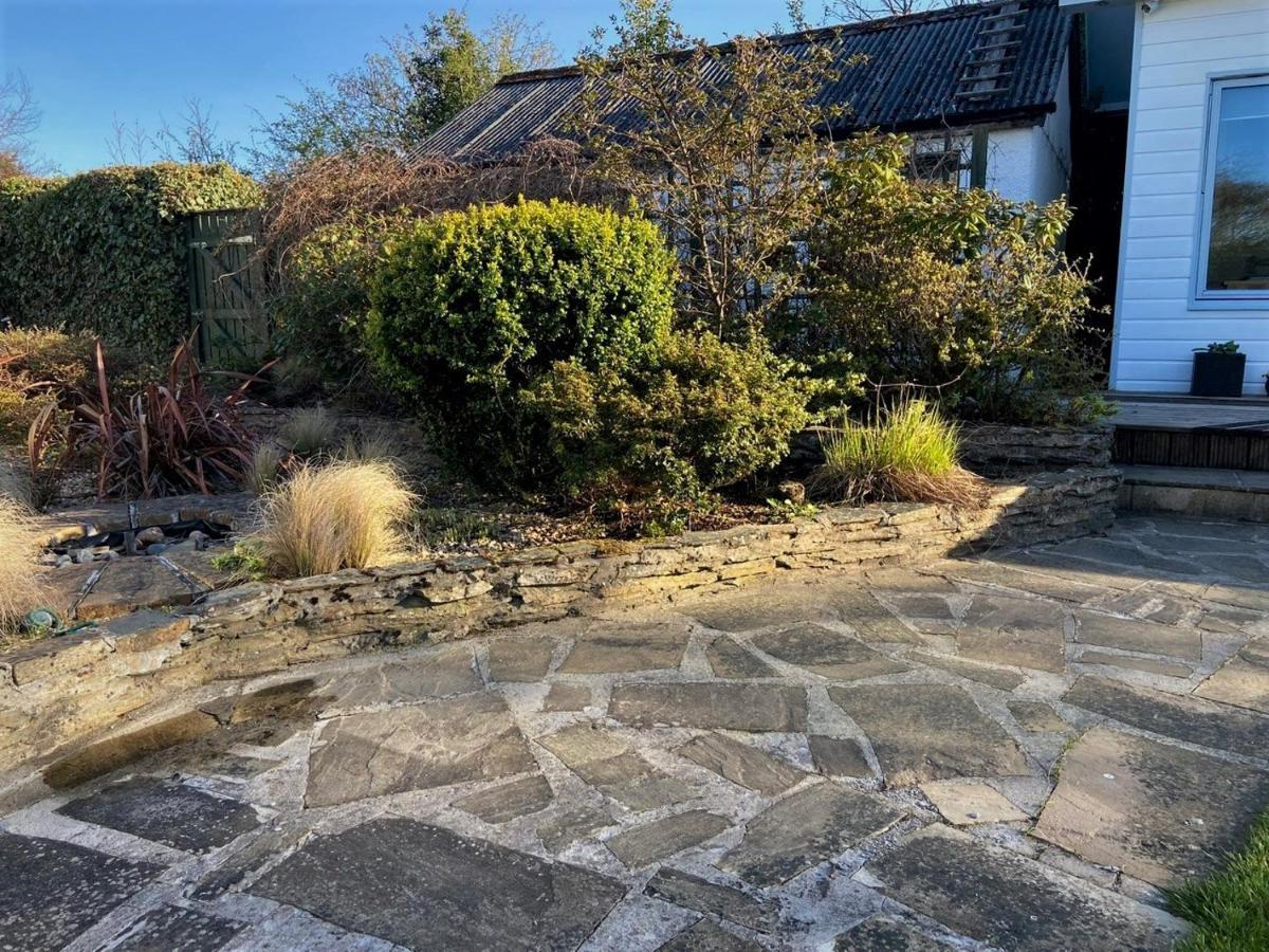 Chalet On The Green - Self Contained With Parking. Inshes Bagian luar foto